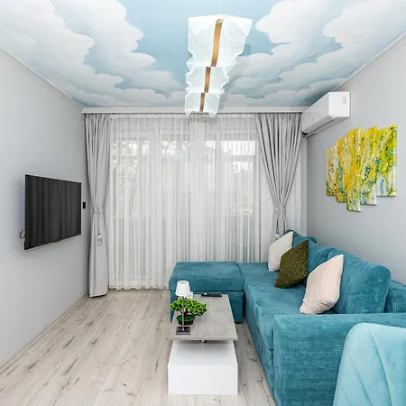 Apartment Elenartlux - Baby Cot - Pets Allowed - Free Parking & Fast Wi-fi Plowdiw