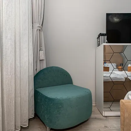 Apartment Elenartlux - Baby Cot - Pets Allowed - Free Parking & Fast Wi-fi *