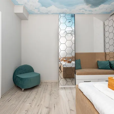 Elenartlux - Baby Cot - Pets Allowed - Free Parking & Fast Wi-fi * Пловдив