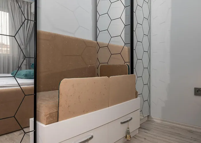 Apartment Elenartlux - Baby Cot - Pets Allowed - Free Parking & Fast Wi-fi Plovdiv