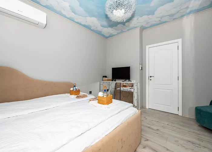 Apartment Elenartlux - Baby Cot - Pets Allowed - Free Parking & Fast Wi-fi Plovdiv
