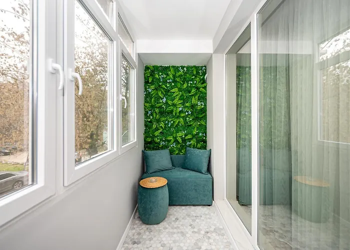 Apartment Elenartlux - Baby Cot - Pets Allowed - Free Parking & Fast Wi-fi Plovdiv