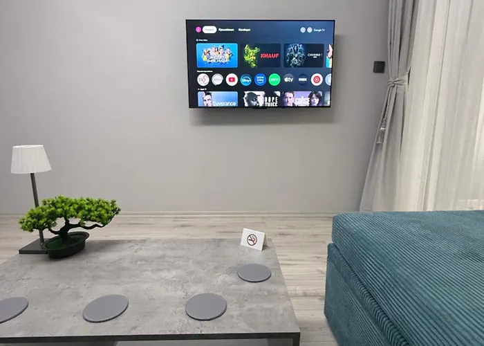 Apartment Elenartlux - Baby Cot - Pets Allowed - Free Parking & Fast Wi-fi